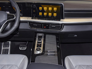 2023380TSI R-Lineװl п_