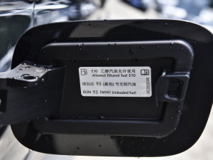 2023380TSI R-LineѲΰ ^