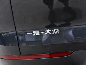 2023380TSI R-LineѲΰ ^