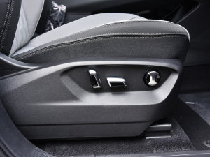 2023380TSI R-LineѲΰ g