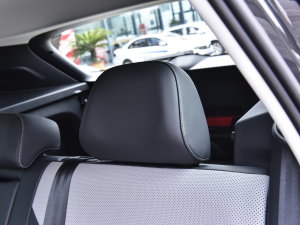 2023380TSI R-LineѲΰ g