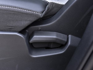 2023380TSI R-LineѲΰ g