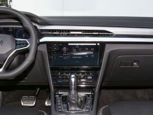 2023款改款 380TSI 夺目版 中控台