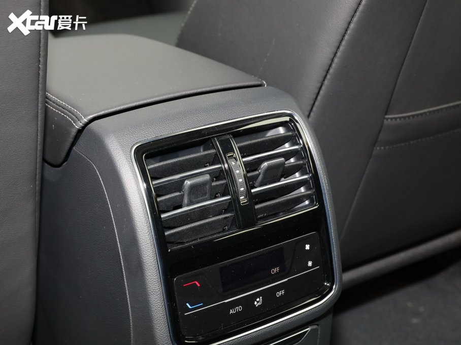 2023һ-CCCb܇ 380TSI Cİ