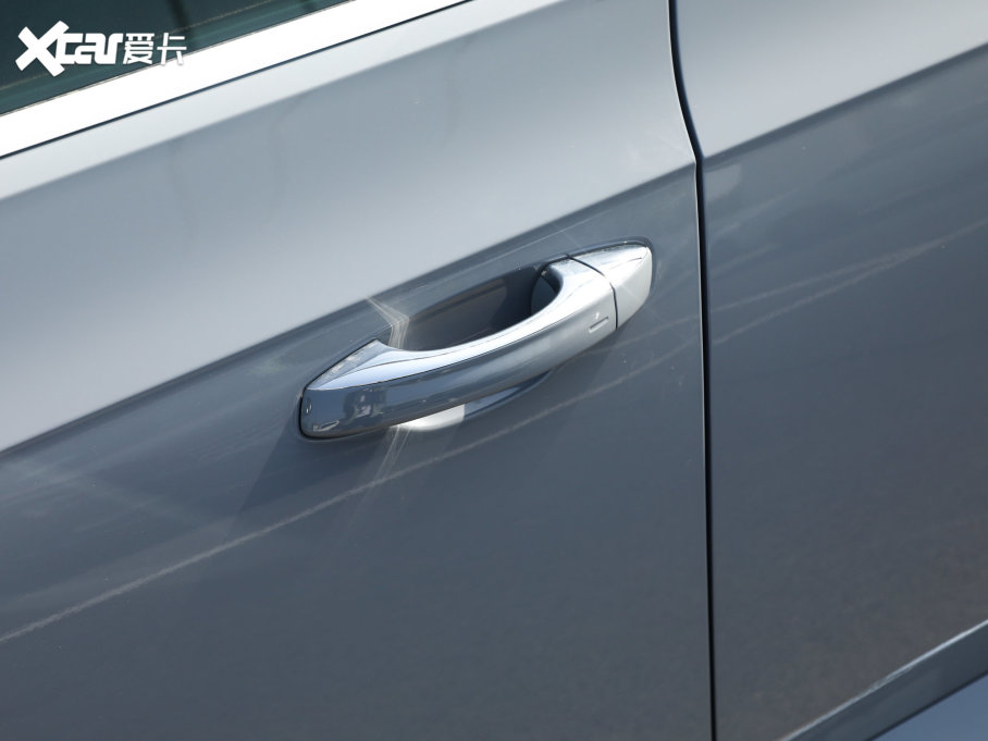 2023һ-CCCb܇ 380TSI CL