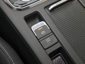 2023款380TSI 猎心版 驻车制动器