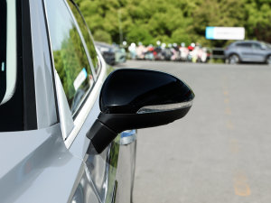 2023380TSI CL(fng) (x)(ji)^