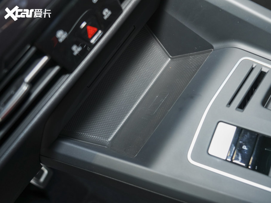 2023��ߠ��� �Ŀ� 280TSI DSG R-Line Lite