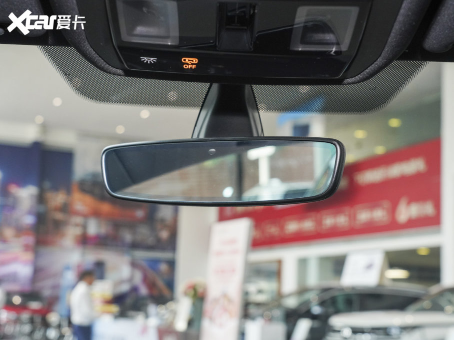 2023��ߠ��� �Ŀ� 280TSI DSG R-Line Lite