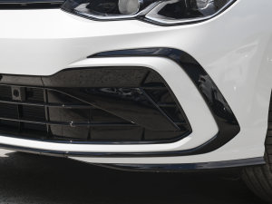 2023280TSI DSG R-Line Lite ^