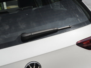 2023280TSI DSG R-Line Lite ^