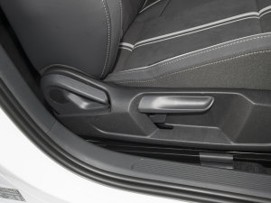 2023280TSI DSG R-Line Lite g