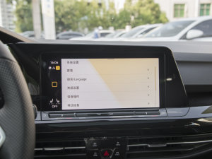 2023280TSI DSG R-Line Lite п؅^