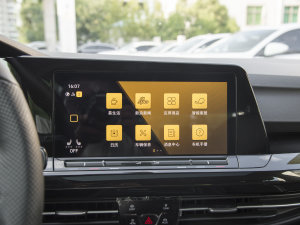 2023280TSI DSG R-Line Lite п؅^