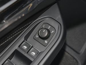 2023280TSI DSG R-Line Lite п؅^(q)