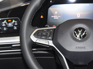 2023280TSI DSG Pro п؅^