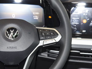 2023280TSI DSG Pro п؅^