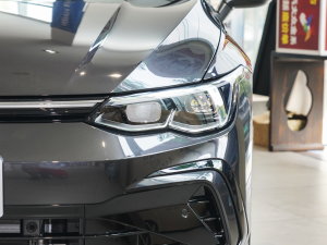 2023Ŀ 280TSI DSG R-Line Lite ^