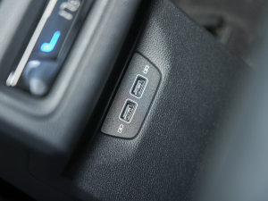 2023Ŀ 280TSI DSG R-Line Lite п؅^(q)