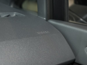 2023Ŀ 280TSI DSG R-Line Lite п؅^