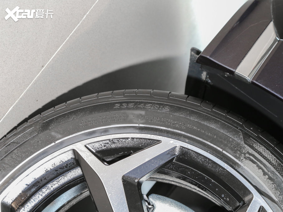 2023~v 200fvo 330TSI DSGA