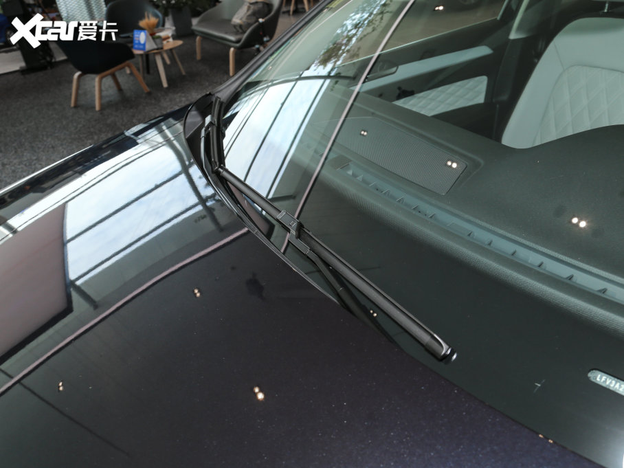 2023~v 200fvo 330TSI DSGA