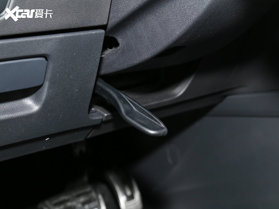 2023���~�v 200�f�v�o��� 330TSI DSG���A��