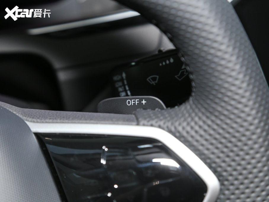 2023~v 200fvo 330TSI DSGA