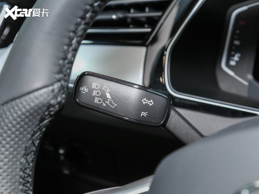 2023~v 200f(wn)vo(j) 330TSI DSGA