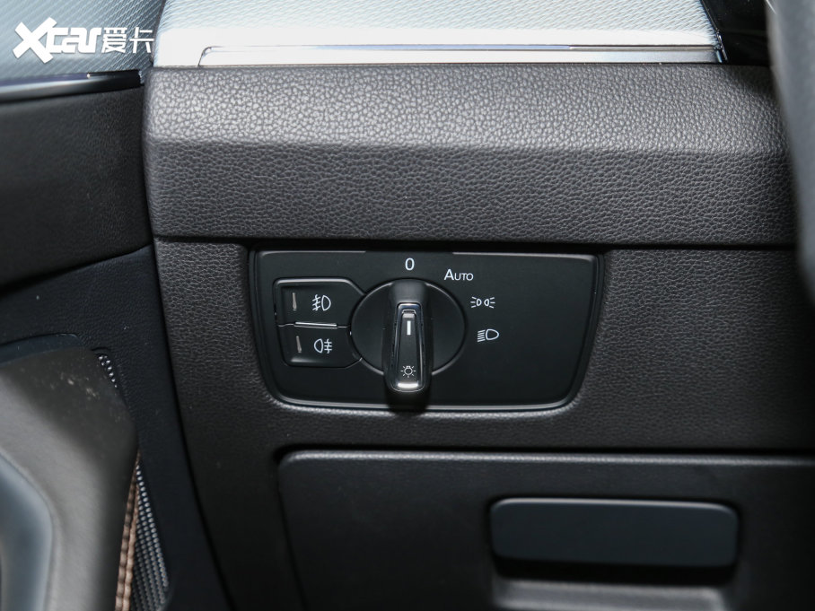 2023���~�v 200�f�v�o��� 330TSI DSG���A��