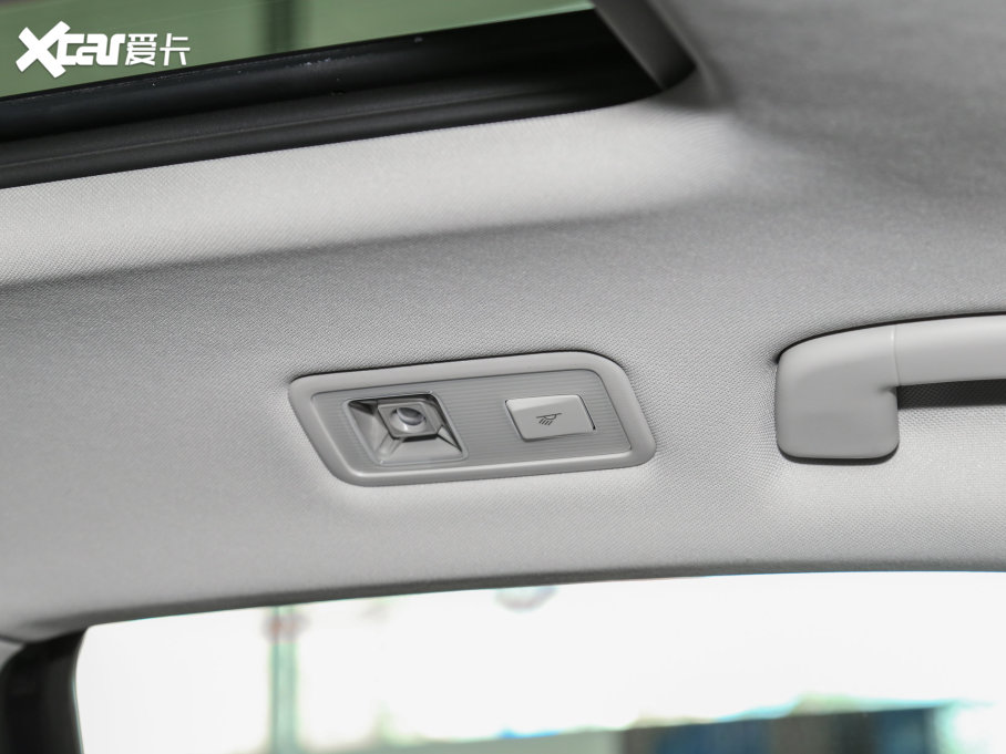 2023~v 200fvo 330TSI DSGA