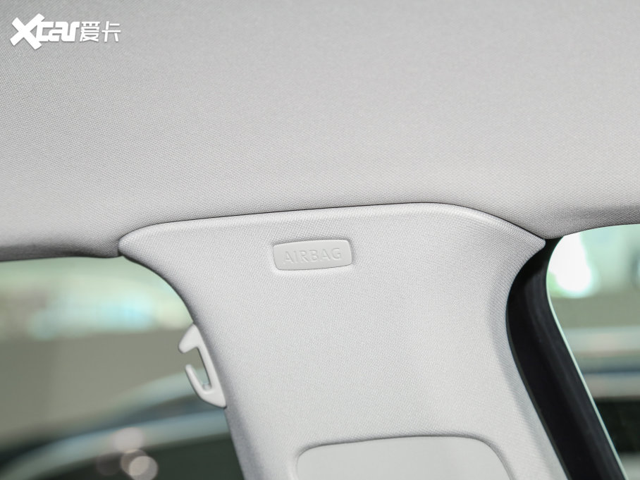 2023~v 200fvo 330TSI DSGA