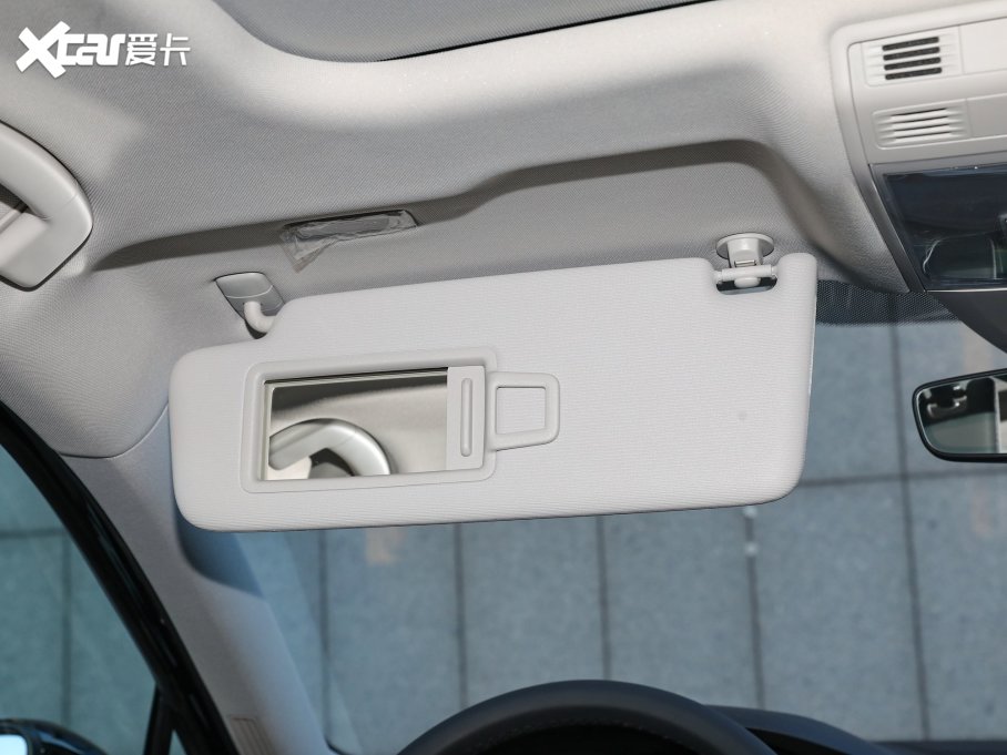 2023���~�v 200�f�v�o��� 380TSI DSG��Ş��