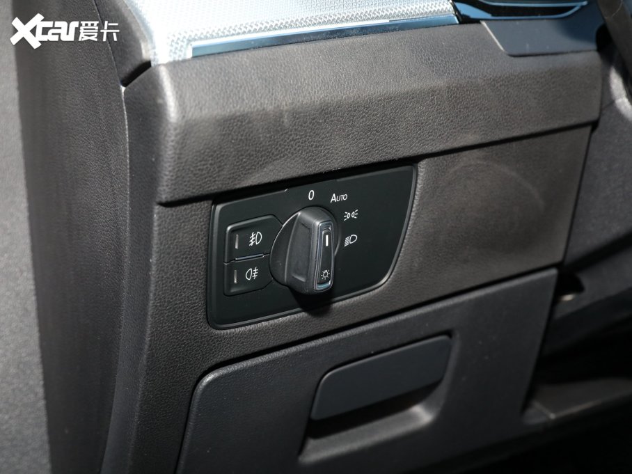 2023���~�v 200�f�v�o��� 380TSI DSG��Ş��