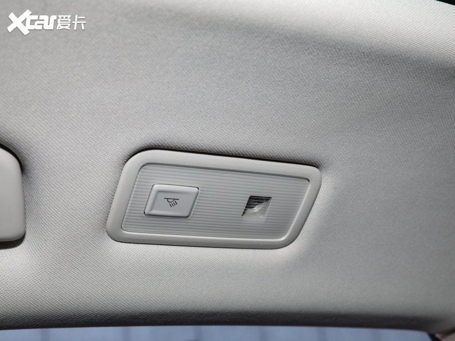 2023���~�v 200�f�v�o��� 380TSI DSG��Ş��