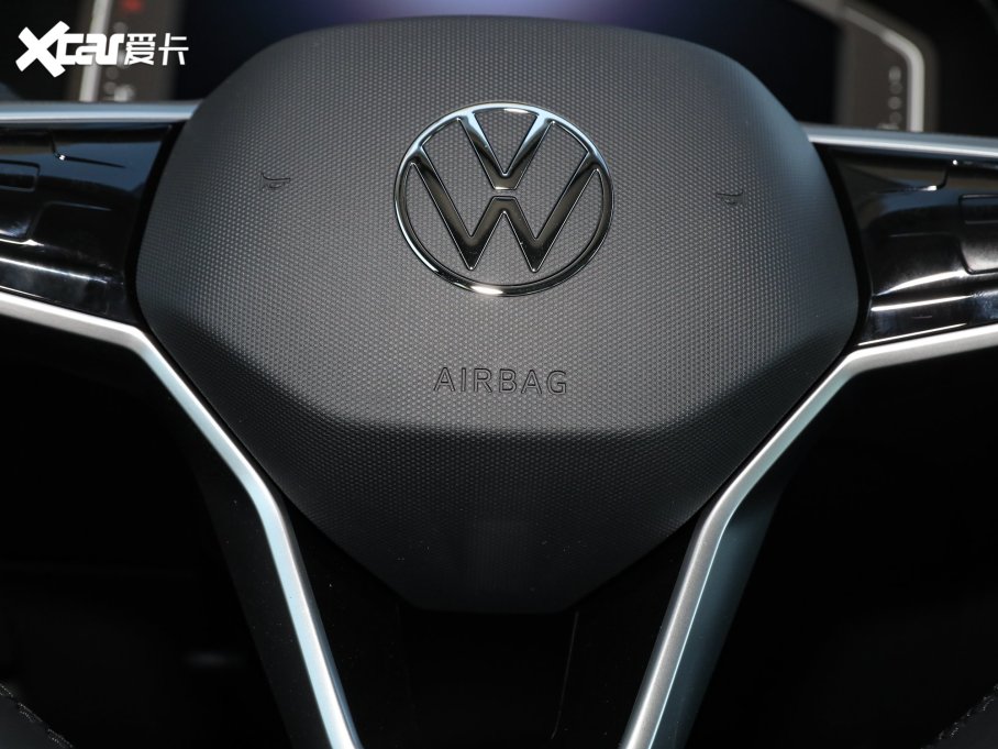 2023���~�v 200�f�v�o��� 380TSI DSG��Ş��