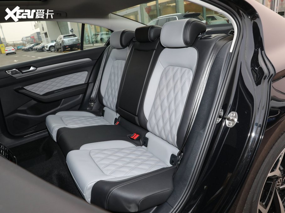 2023~v 200fvo(j) 280TSI DSGI(lng)