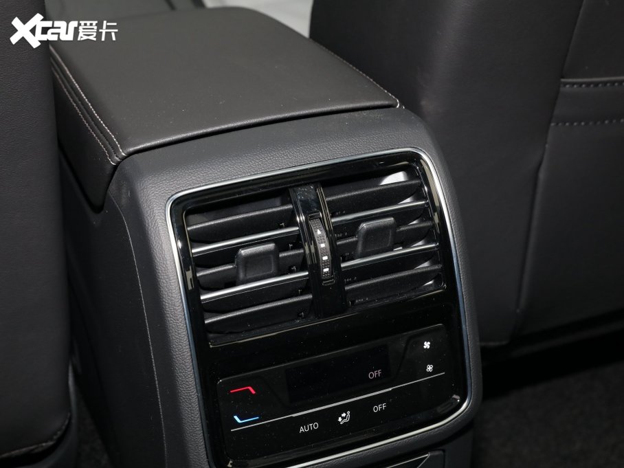 2023���~�v 200�f�v�o��� 280TSI DSG�I����