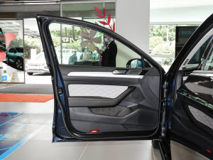 2023200fvo 330TSI DSGA {λ܇T