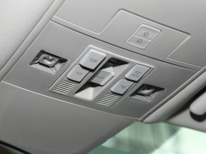 2023200fvo(j) 330TSI DSGA п؅^(q)