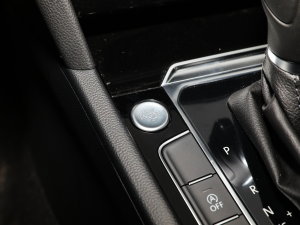 2023200fvo 330TSI DSGI п؅^