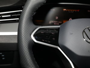 2023200fvo 330TSI DSGI п؅^