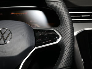 2023200fvo 330TSI DSGI п؅^