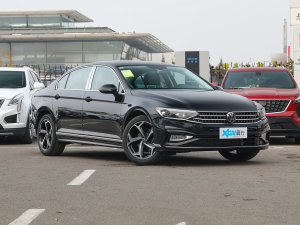 2023款200万辆纪念版 280TSI DSG领先型 右前45度