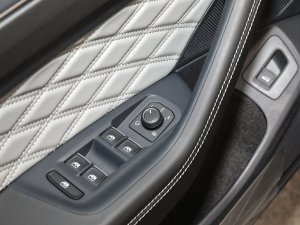 2023200fvo 280TSI DSGI п؅^