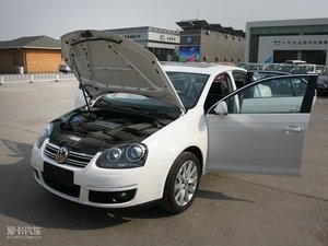 2010款1.8T 自动冠军版 其它
