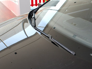 2010款1.8T 手动冠军版 雨刷