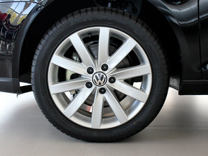 2010款1.8T 手动冠军版 轮圈