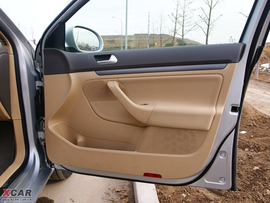 2010�����v 1.4T �ԄӼ��g��