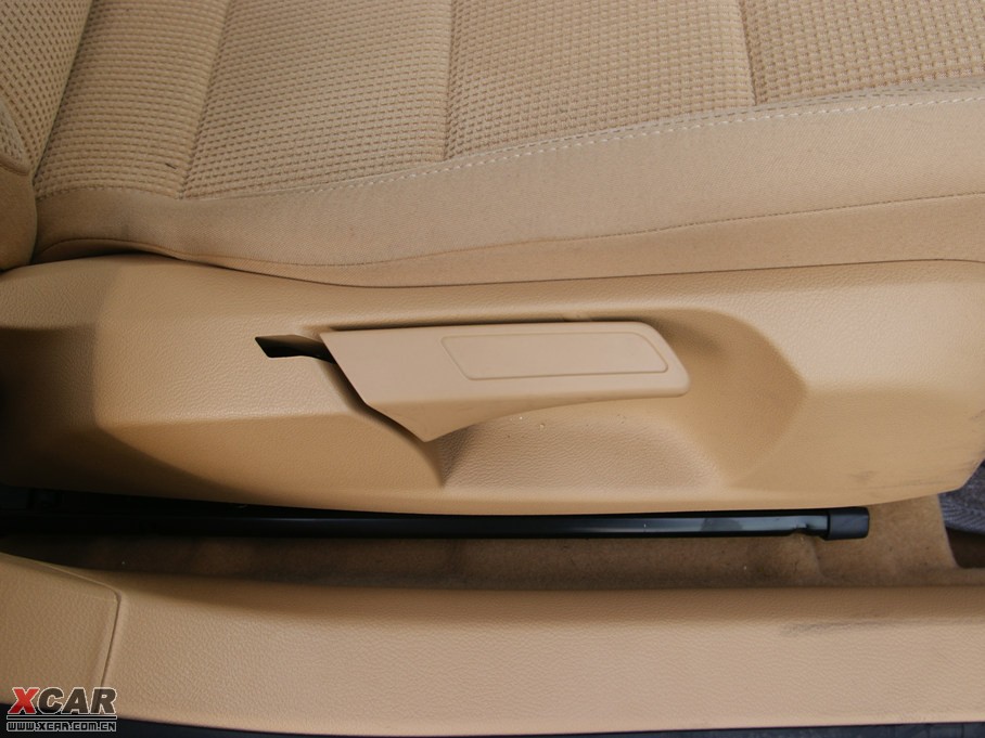 2010�����v 1.4T �ԄӼ��g��